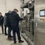 Tere tulemast välismaised kliendid külastama meie ettevõtet, et kontrollida teisese pallimisseadmeid