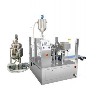 Automaatne eelnevalt valmistatud kotitäite tihendi pakend koos kolvitäitega vedeliku ja pasta jaoks