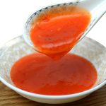 Automaatne tšillikastme pakkimismasin